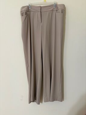 Tailored Wide-Leg Women's Pants in Taupe